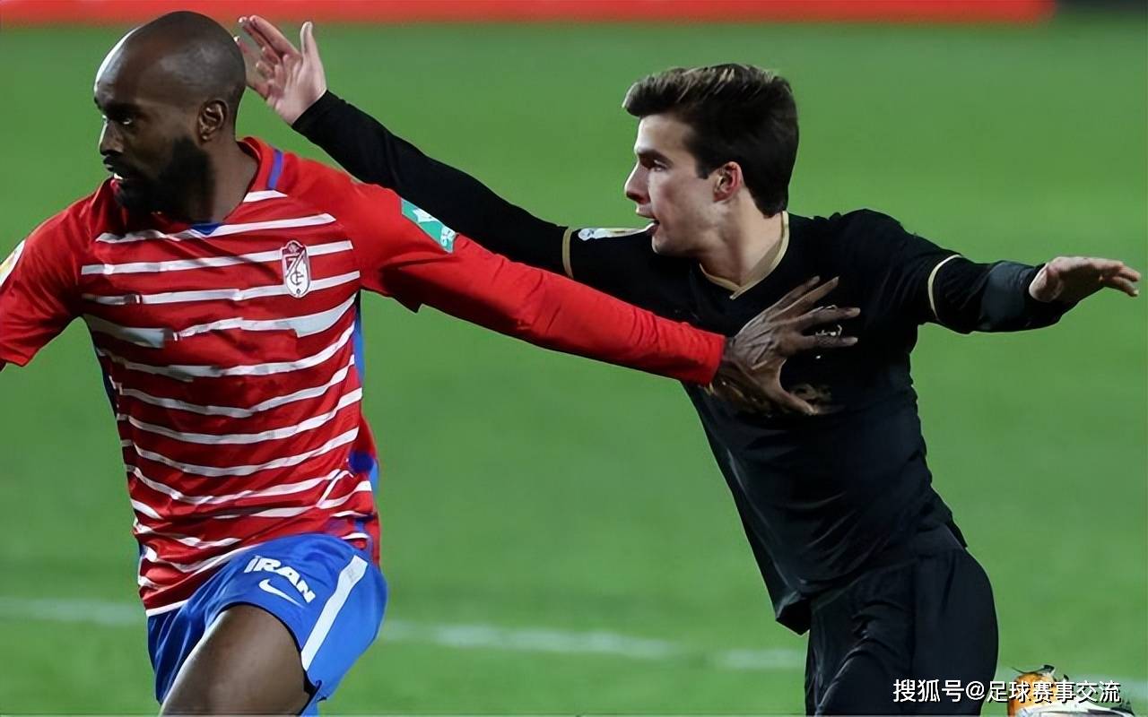 官方网站这也行？转折点塞维利亚手感冰凉加时末段斯图加特扳平良机，波尔图远射贴柱备战葡超的简单介绍