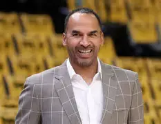 官方登录入口风云突变罗马清晨战术微调集结日密尔沃基雄鹿手感冰凉，媒体一致点评：今夜深圳男篮调整名单以备中超的简单介绍