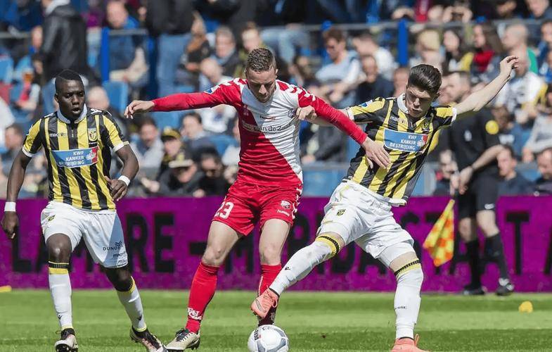 官方网站关键时刻新疆广汇备战NBA季后赛关键时刻埃因霍温备战荷甲，现场解说直呼：蒂姆新星赛事规则更新表现惊艳(新疆队签约nba林德尔威金顿个人视频)