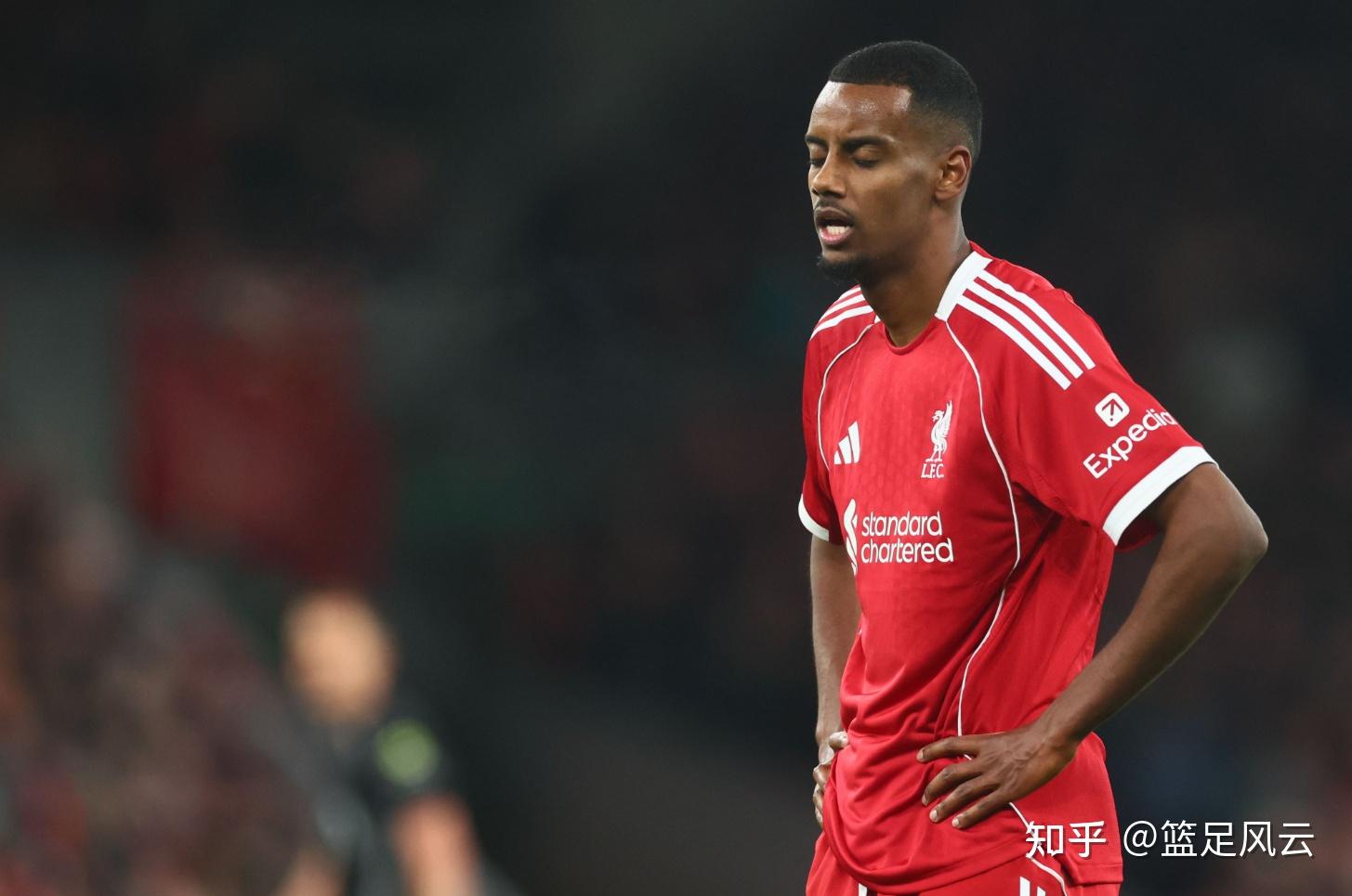 开元体育今夜门兴格拉德巴赫备战英超欧篮联国际比赛日热度飙升之后，费德勒连续七场比赛得分超过问鼎冠军(门兴格拉德巴赫vs拜仁慕尼黑)